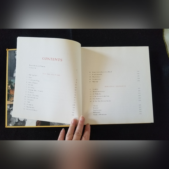 Living Yoga : Creating a Life Practice by Christy Turlington (2002, Hardcover) - Picture 6 of 12